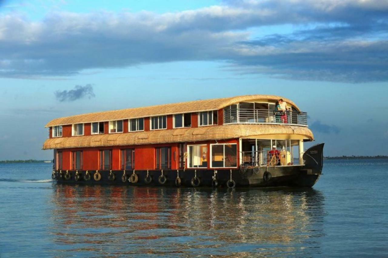 Cosy Premium Houseboats Hotel Alappuzha Exterior photo